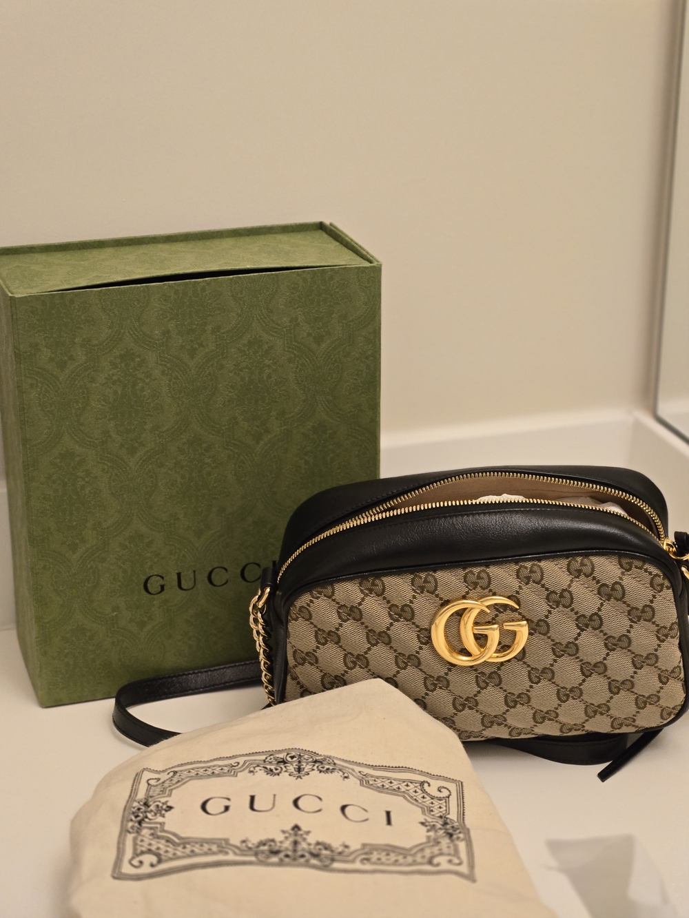 Gucci GG Marmont Beige Black Crossbody Bag - Picture 3 of 9